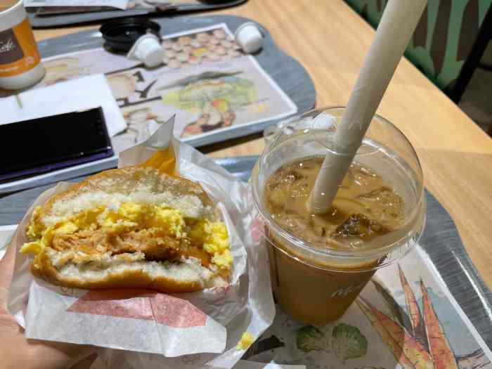 麦当劳(黄贝岭店)-"我又来消费我的麦当劳早餐月卡了 老是去同.