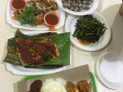 -纽顿熟食中心