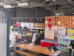 -零重力蹦床空间·滑梯·海洋球·团建(奥特莱斯店)