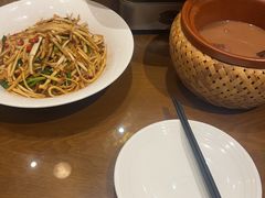 -钵家大院·地道湖北菜(江夏·大花岭店)