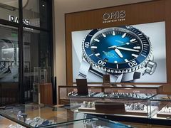 -亨吉利世界名表中心(砂之船奥莱店)