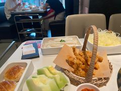 -左庭右院鲜牛肉火锅(金山万达店)
