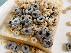 -more than meow吴止猫主题餐厅(承德 中船汇店)