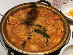 部队火锅-本家韩国烤肉(青岛万象城店)