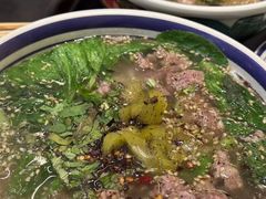 -云阿蛮云南生烫牛肉米线(奉贤路店)