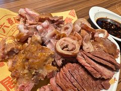 -六泰居·尔滨地标·东北菜(松北店)