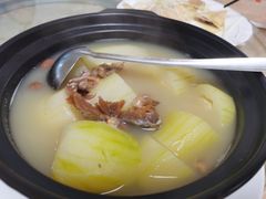 -品香菜馆(旗峰路中侨大厦店)
