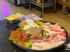 -木槿花韩式炭烤·熟成肉工坊(孙文东路店)