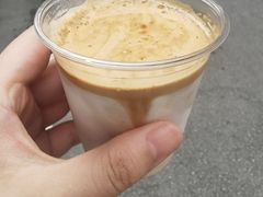 淡雪白桃牛奶咖啡-SeekSeeking咖啡专门店(堰塘街店)