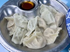 -崴海渔村(虹梅路店)