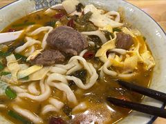 老酸菜牛肉面-阿彬生炒牛肉面(解放路店)