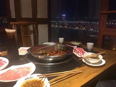 -纸盐河码头火锅(十八梯店)