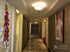 -蓝天逸境足浴会所