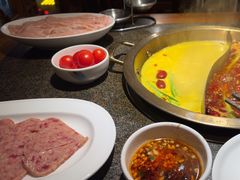 -小天鹅火锅·一线江景洪鼎旗舰店(洪崖洞店)