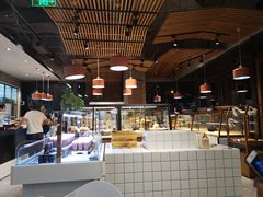 -Dough&Joe团憩(瑞虹天地月亮湾店)