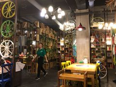 -小小河边鱼(天润城店)