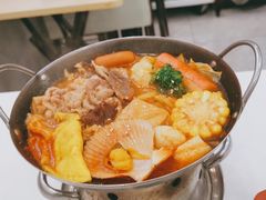 泡菜肥牛锅-张妈台式锅烧(深大店)