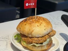 -必胜客(万象城二期店)
