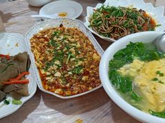 -洪霞餐馆