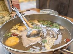 -乡土黄·鲜牛肉火锅·小龙虾(兴业街店)