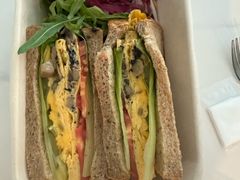 -Dough&Joe团憩(瑞虹天地月亮湾店)