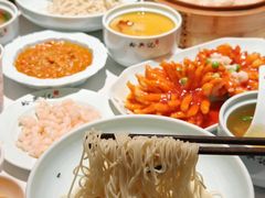 -裕兴记•蟹黄面馆(人民广场店)