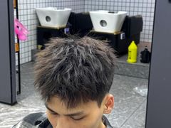 -鸿通城购物中心