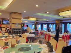 -御满江海鲜酒家(洛溪新城店)