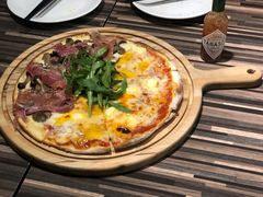 生火腿蘑菇披萨-BomBa意大利餐厅