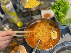 -艺林烤肉城(光明店)