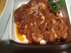 -海底捞火锅鲜切牛肉主题店(长寿路店)