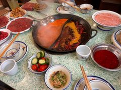 -鸿姐老火锅(疁城新天地店)