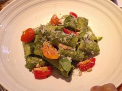 -Mogul Eatery·大亨餐酒馆