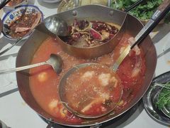 -王奋斗贵州酸汤牛肉火锅