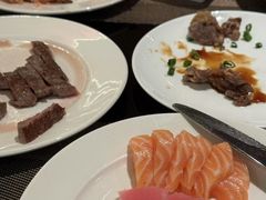 -大中华希尔顿酒店-念自助餐·嗨啤·小龙虾