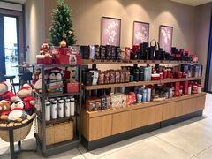 零售区-星巴克(汕尾信利城市广场店)