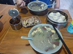 -金原鸭血粉丝汤·汤包·脆皮烤鸭(南京博物院店)