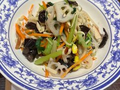 -古都历食南京菜·烤鸭·鸭血粉丝·汤包(南京博物院店)