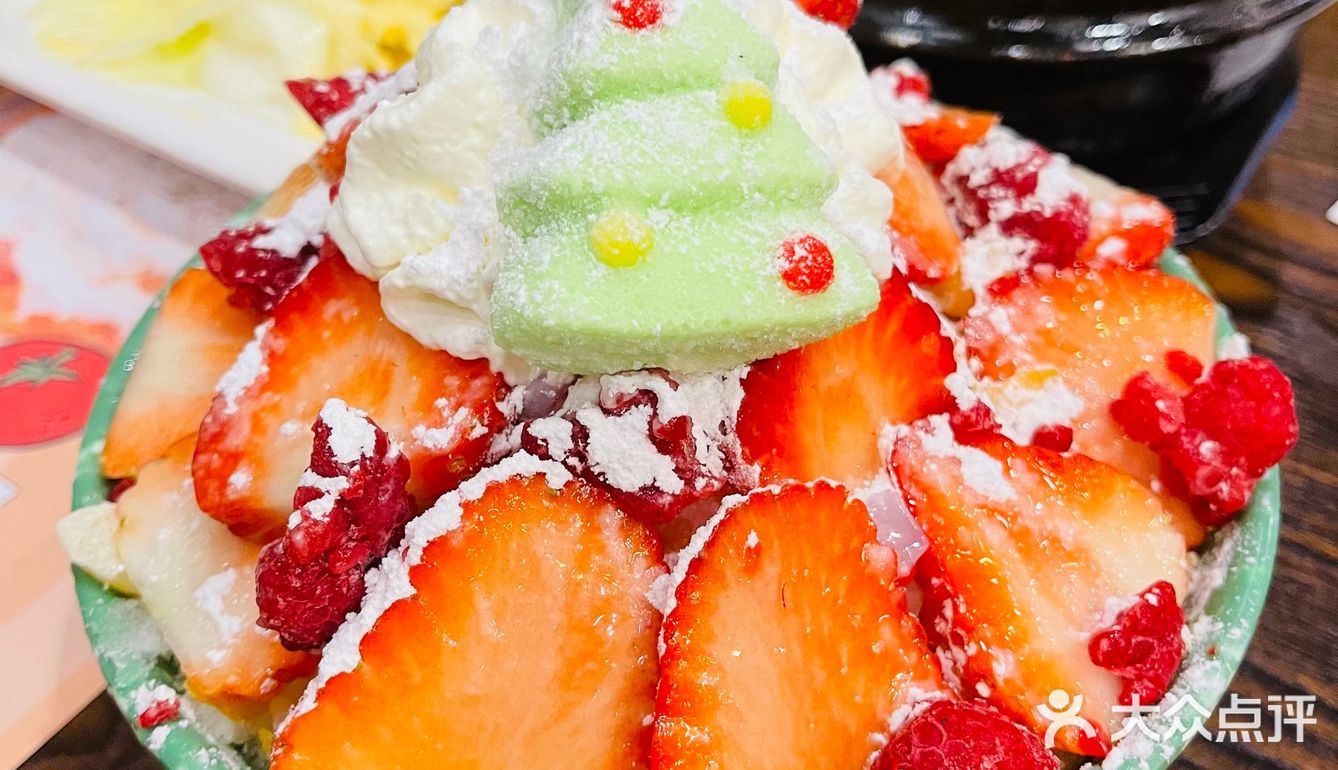 魔都探店 | 打卡圣诞节氛围感的韩国料理店！[胜利]