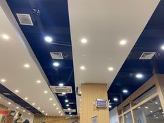 -江城燕子大排档(江汉路步行街店)