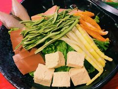 -谭鸭血老火锅(漳州路店)