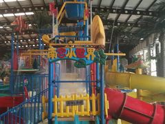 -南宫温泉水世界