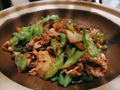 -吃饭皇帝大土家民族菜(正大广场店)