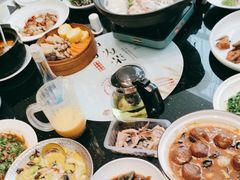 -香山湖家家宴(中山陵店)