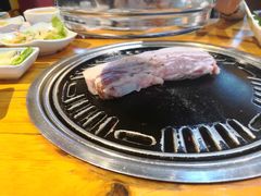 厚切五花肉-唯成•韩国炭火烤肉 유성고기