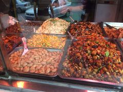 老六素货店-老六素货(王顶堤店)