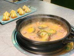-品也·鲍鱼鸡火锅(皇庭广场店)