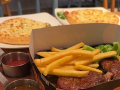-菲滋意式餐厅(银泰百货金华江南店)