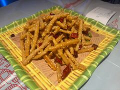 -肥肥虾庄·金牌油焖大虾(杨园滨江时代walk店)