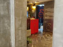 -HIGH FIVE哈福手工汉堡(桂林路店)